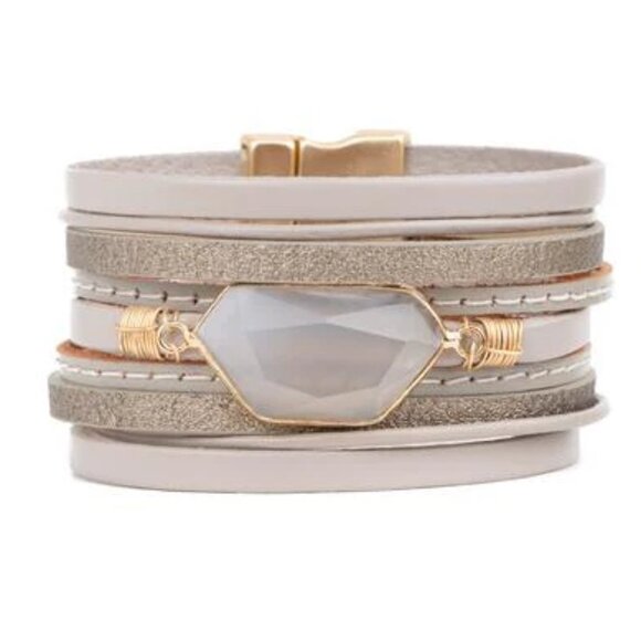 Abelia Leather & Stone Bracelet by Saachi NEW - Picture 7 of 8